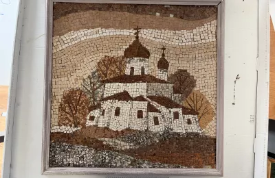 Все оттенки бересты. Псков. Храм Василия на Горке.