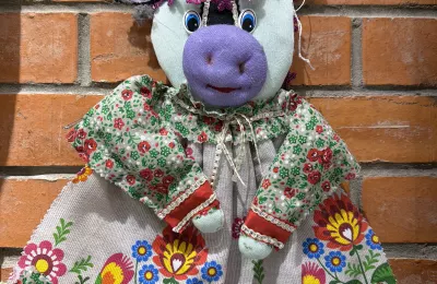 Текстильная кукла в виде коровы